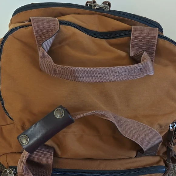 Filson Dryden Duffel Pack - Whiskey - Picture 6 of 12
